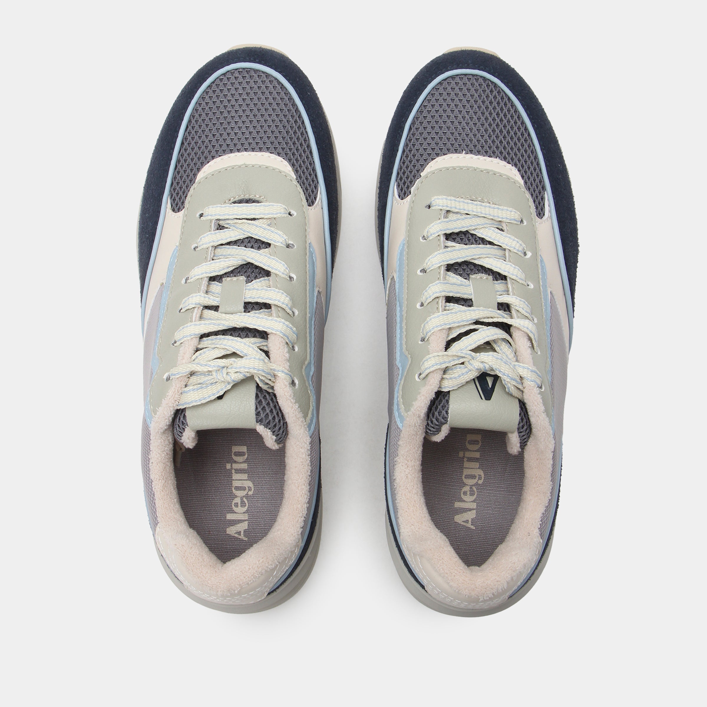 Embyr Retro Blue Shoe - Image 5